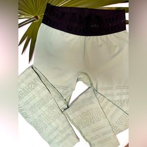 NWOT Gymshark Leggings